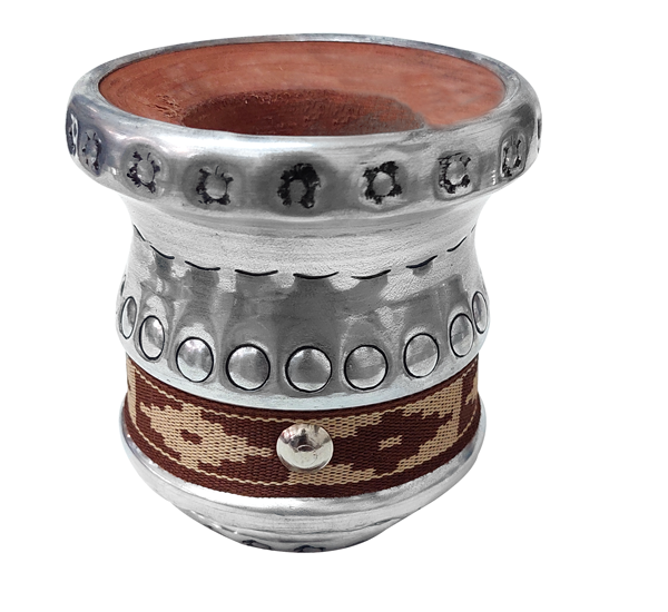 MAT614 MATE DE ALUMINIO CINCELADO CON GUARDA